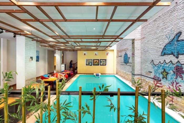 Harmony Old Town Hostel and Pool Bar