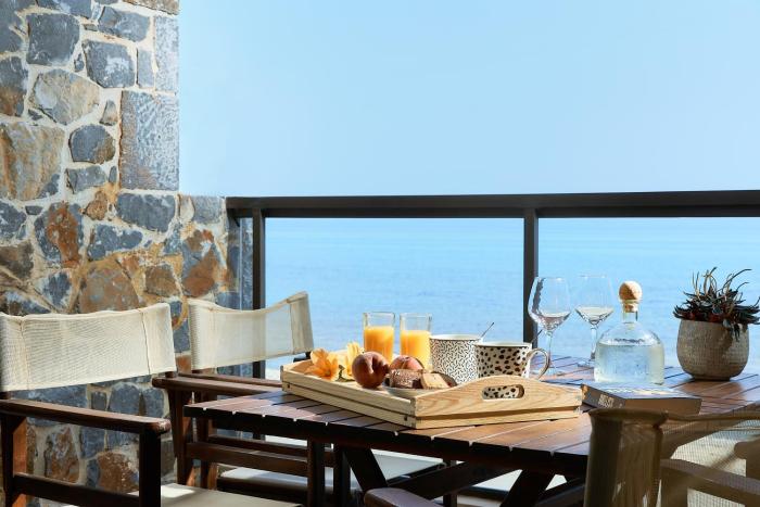Creteco Hotel & Suites