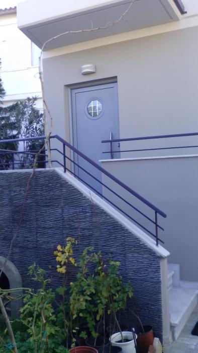 Ανεξάρτητος Ξενώνας