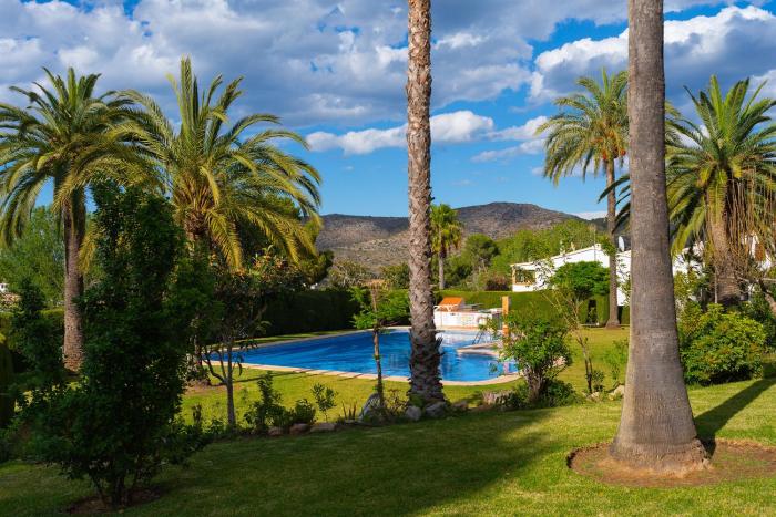 Beach & mountain retreat Los Almendros
