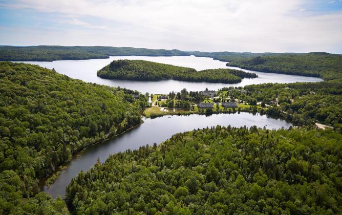 Auberge du Lac-à-lEau-Claire