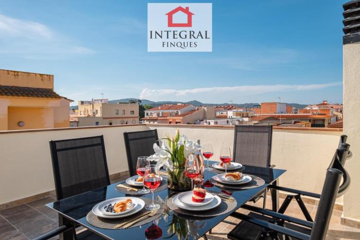 Golden Hour Palamós