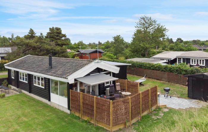 2 Bedroom Gorgeous Home In Nakskov