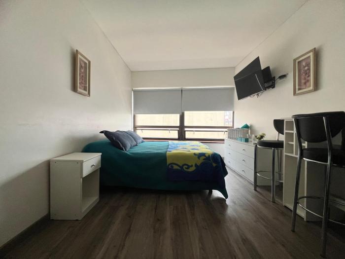 Av. Corrientes 820, Obelisco II