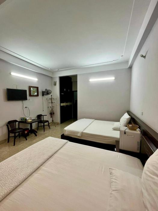 Khách sạn Hương Trà 1