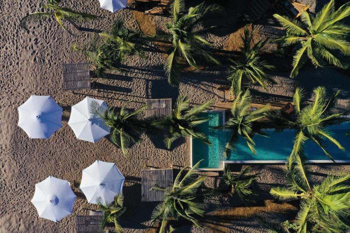 Mangle Rojo Palafitos