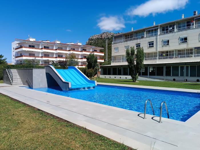 Blaupark apartamento vacacional con piscina y terraza en lEstartit (Costa Brava)