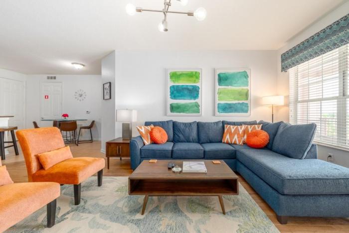 Your Vista Cay Lakeview Allure condo