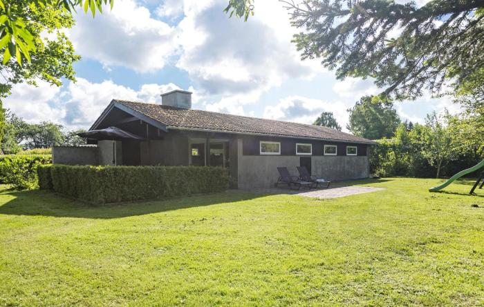 Cozy Home In Sydals With Wifi