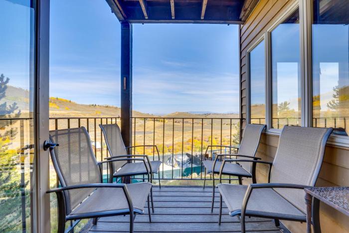 Ski-InandSki-Out Granby Ranch Escape with Balcony!