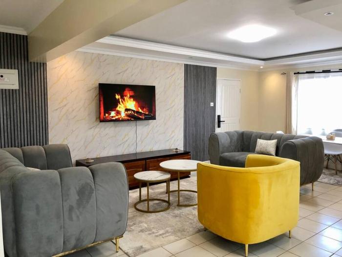 1bed Apartment Minutes Away From The Airport