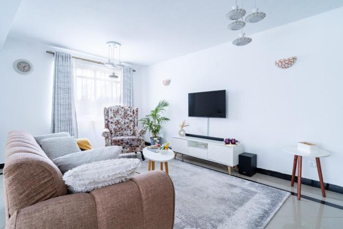 Lovely One Bedroom Apartment,Swimming pool, gym, workspace