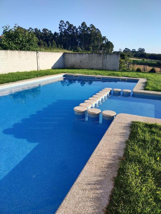 Edificio Fonte de Ons con piscina