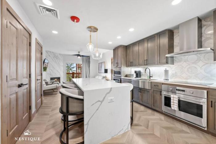 Crestview Chalet at The Westgate Resort in Canyons Village Ski-In Ski-Out Condo Hosted by Nestique