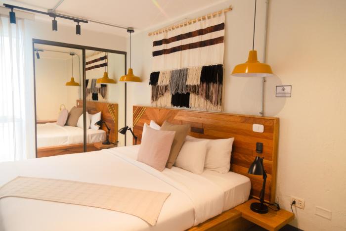 Miraflores Apartments