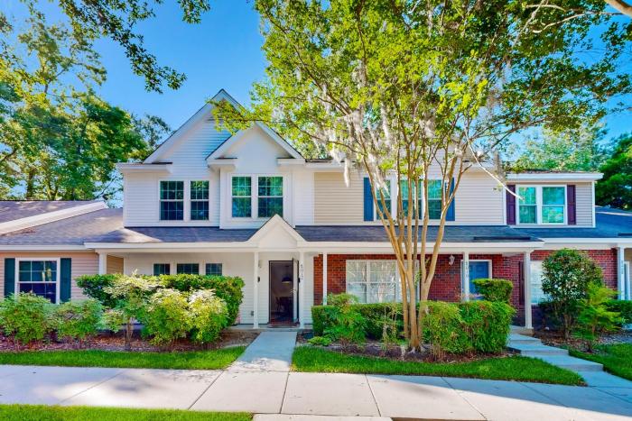 Sunburst Cottage - 30 Day Rental