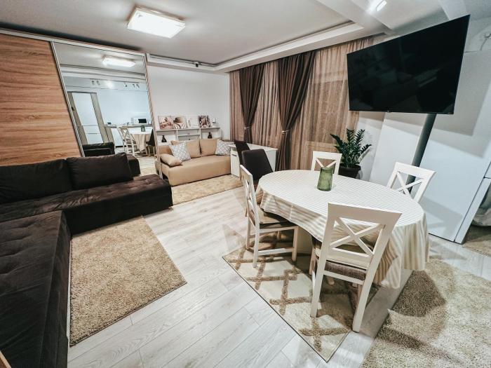 Silence Dor - Reyna Beach