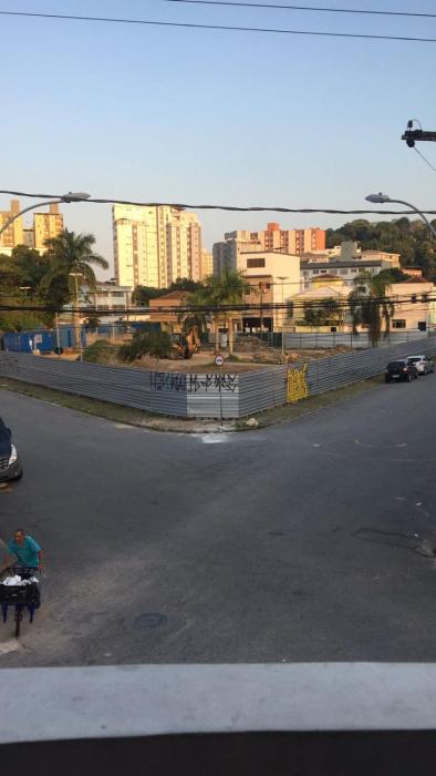 Duda lins quarto mobiliado