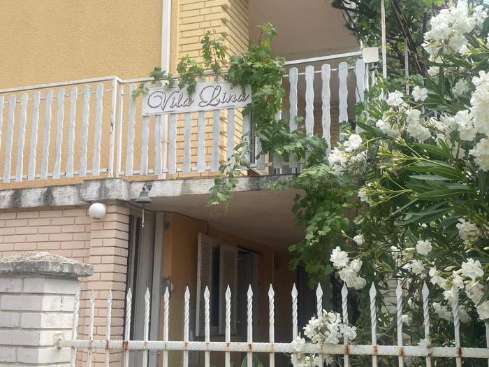 Vila Lina