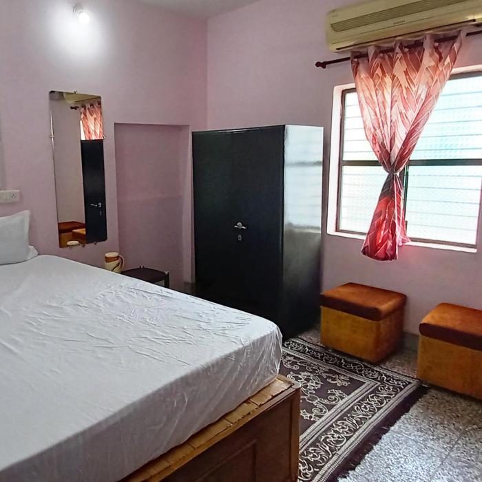 THUBE Saheb B&B