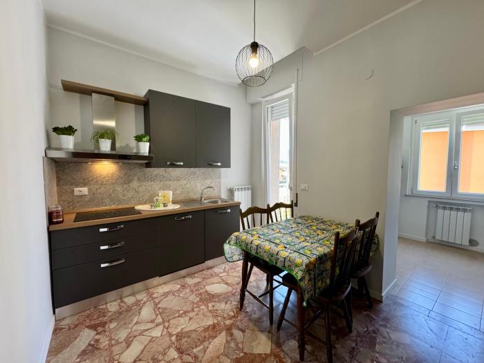 Seaside Apartment - Casa dAvalos 190