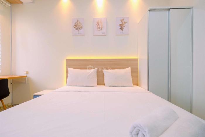 Good and Homey Studio at Transpark Cibubur Apartment By Travelio