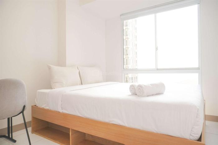 Well Furnished and Restful 2BR Tokyo Riverside PIK 2 Apartment By Travelio