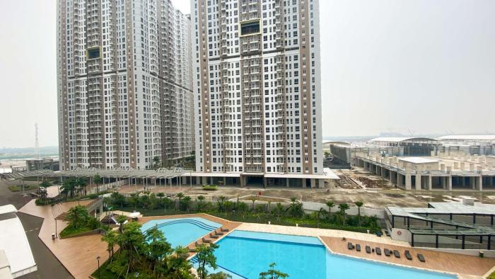 Simply Studio at 18th Floor Tokyo Riverside PIK 2 Apartment By Travelio