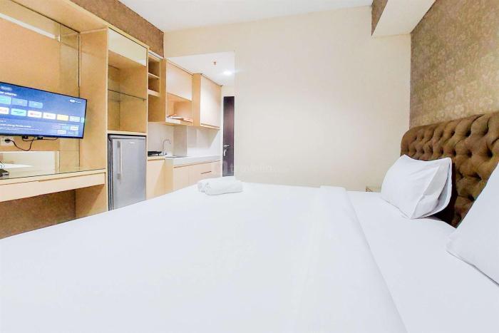 Good Deal and Homey Studio Apartment Atria Residences Gading Serpong By Travelio