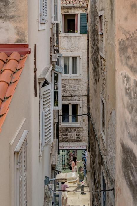 Diocletians Corner, Three Bedroom Apartment
