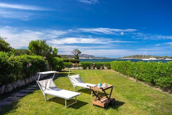 Front Sea Villa -Private beach in Costa Smeralda-