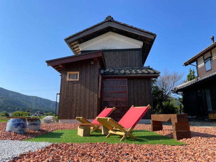 Northern Lake Biwa Private KURA Stay - Kakurekura 奥琵琶湖 一棟貸し 蔵の宿 隠れ蔵