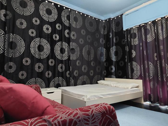 THISSIO ROOM IN THE APARTMEN SHARE