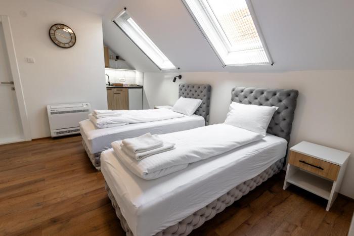 Luna Nera apartments