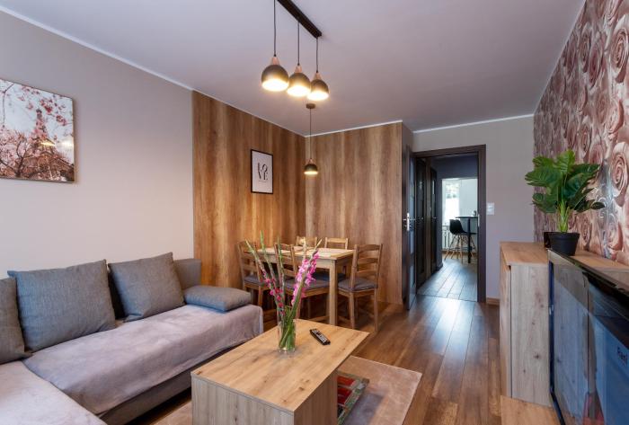 Uroczy, komfortowy apartament dla 6 osób - Szklarska Poręba