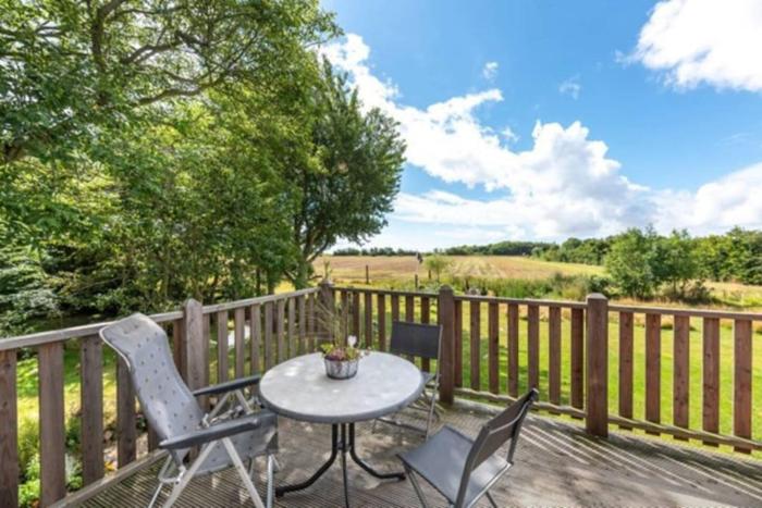 Föhr you! Wohnung 1 - Ruhige Wohnung mit Balkon & Meerblick
