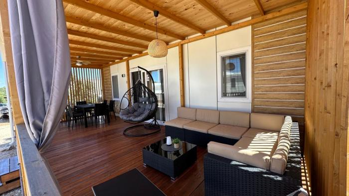 Holiday Sea Home 2023