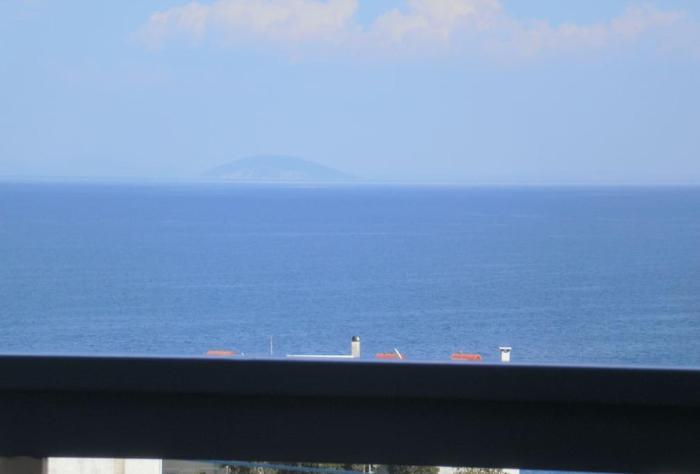 Seaview Studio Helen No 2