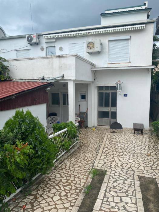 Апартаменты