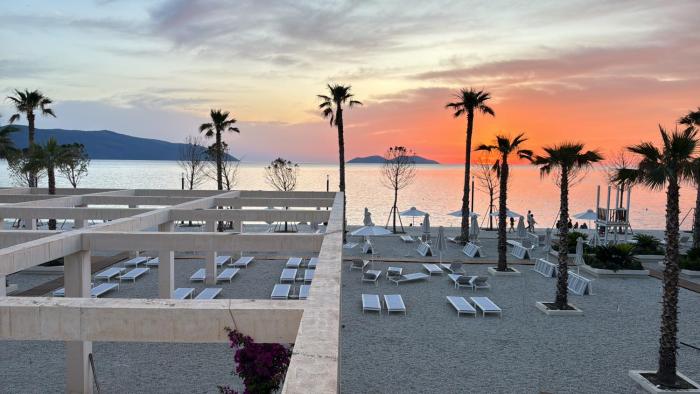SoleMar Suites