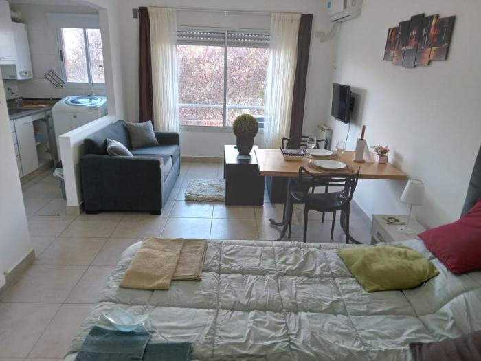 Cómodo departamento en Balvanera, cerca del centro