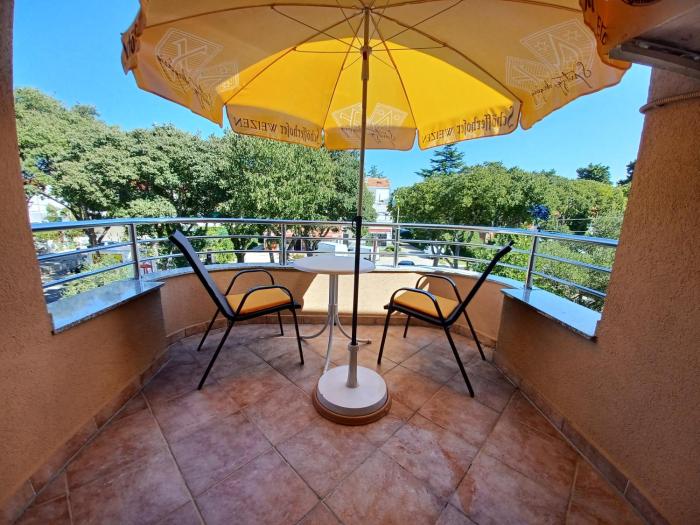 September 2025 Apartments near the Beach