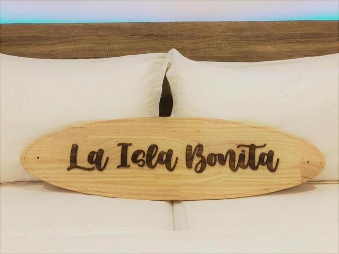 La Isla Bonita