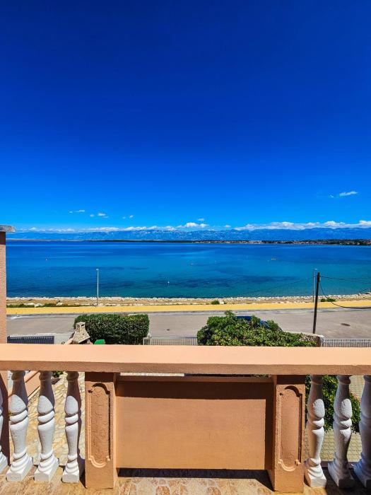 Holiday Beach Apartments Nin
