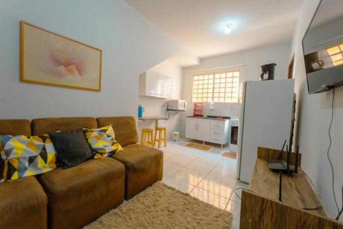 Apto proximo Unicesumar WiFi Economic GI03