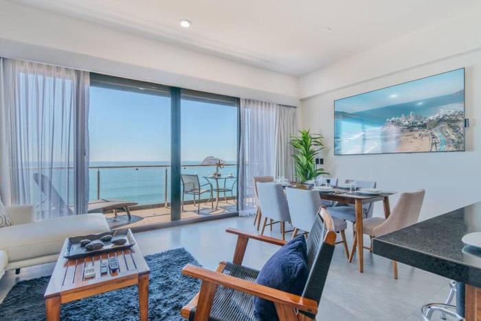 Vista Espectacular en Depa Sobre Malecon