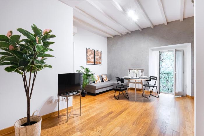 Easylife - Milano - Monti 32 - Castello Sforzesco