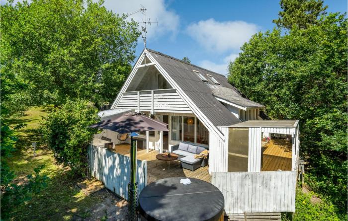 Holiday Home Ebeltoft 304