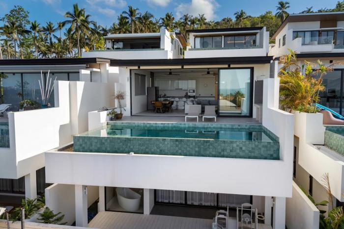 Tropical Sunrise - Seaview - Perfect for Families