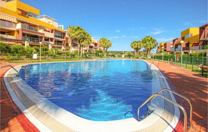 2 Bedroom Lovely Apartment In Orihuela